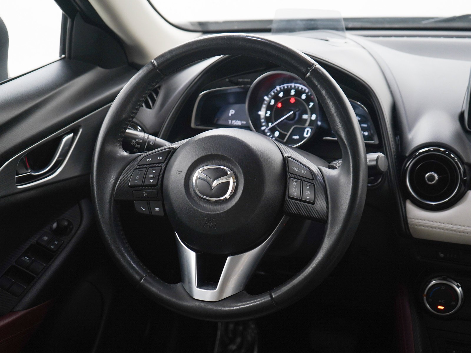 Used 2016 Crystal White Pearl Mica Mazda Grand Touring image 14