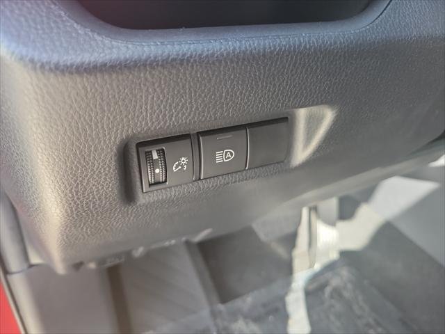 Certified Used 2024 RUBY FLARE PEARL Toyota  image 24