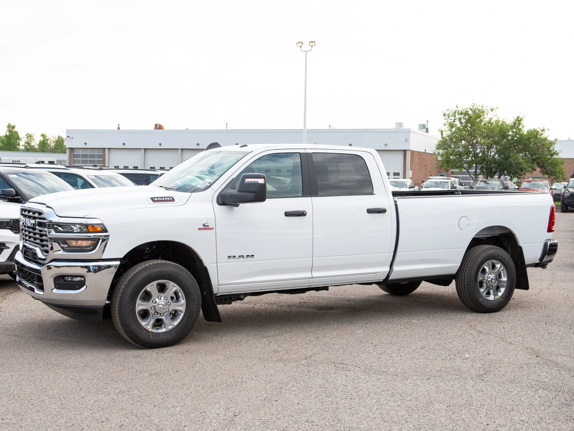 New 2026 White RAM Big Horn* image 3