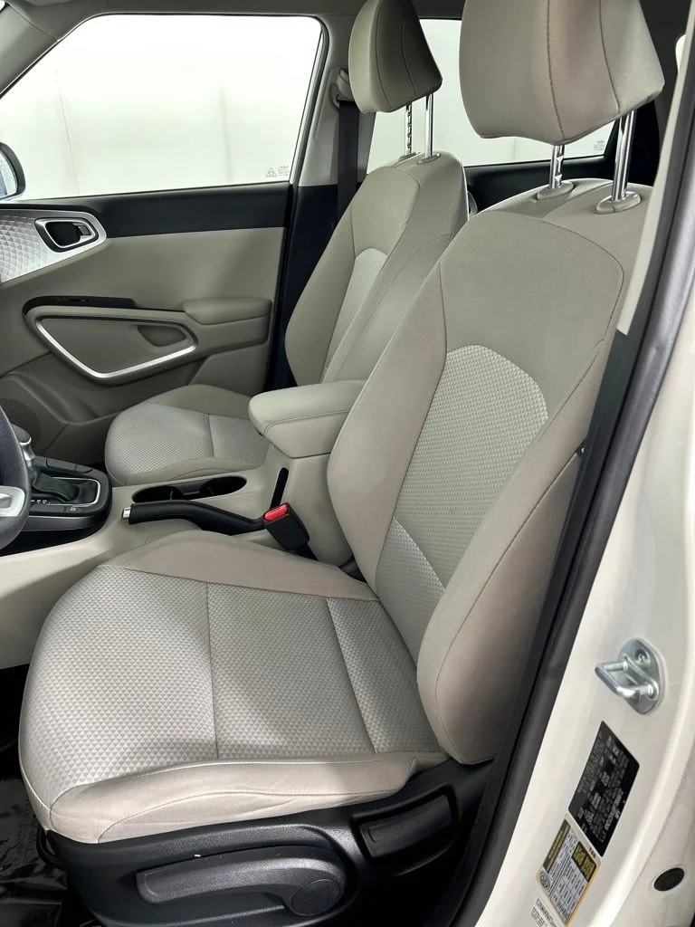 Used 2023 White Kia LX image 12