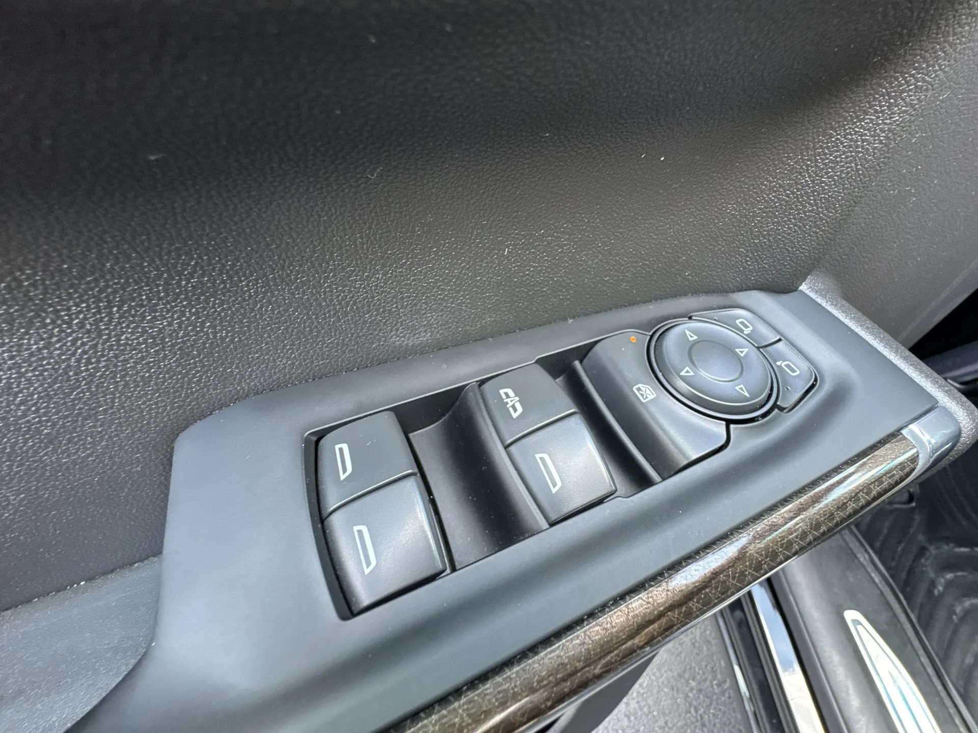 2022 Chevrolet Silverado 1500 Limited RST - Photo 13