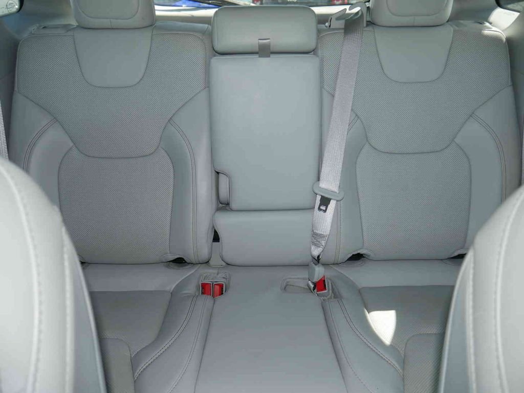 Used 2021 Blue Jeep Limited image 37