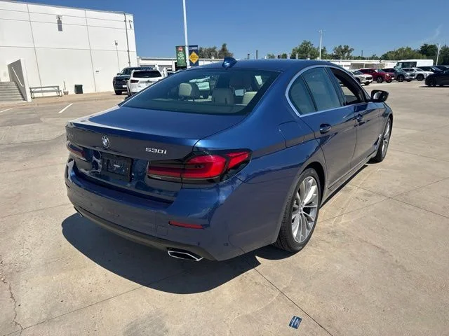 Used 2022 Blue BMW 530i xDrive image 5