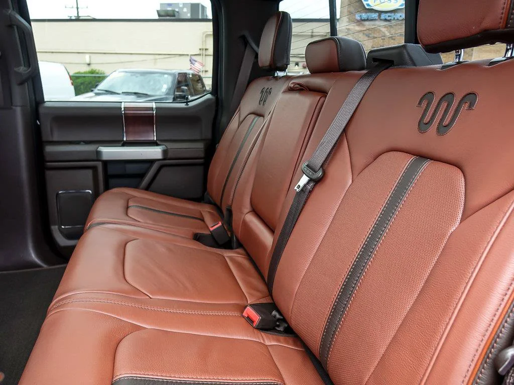 Used 2021 Antimatter Blue Metallic Ford King Ranch image 17