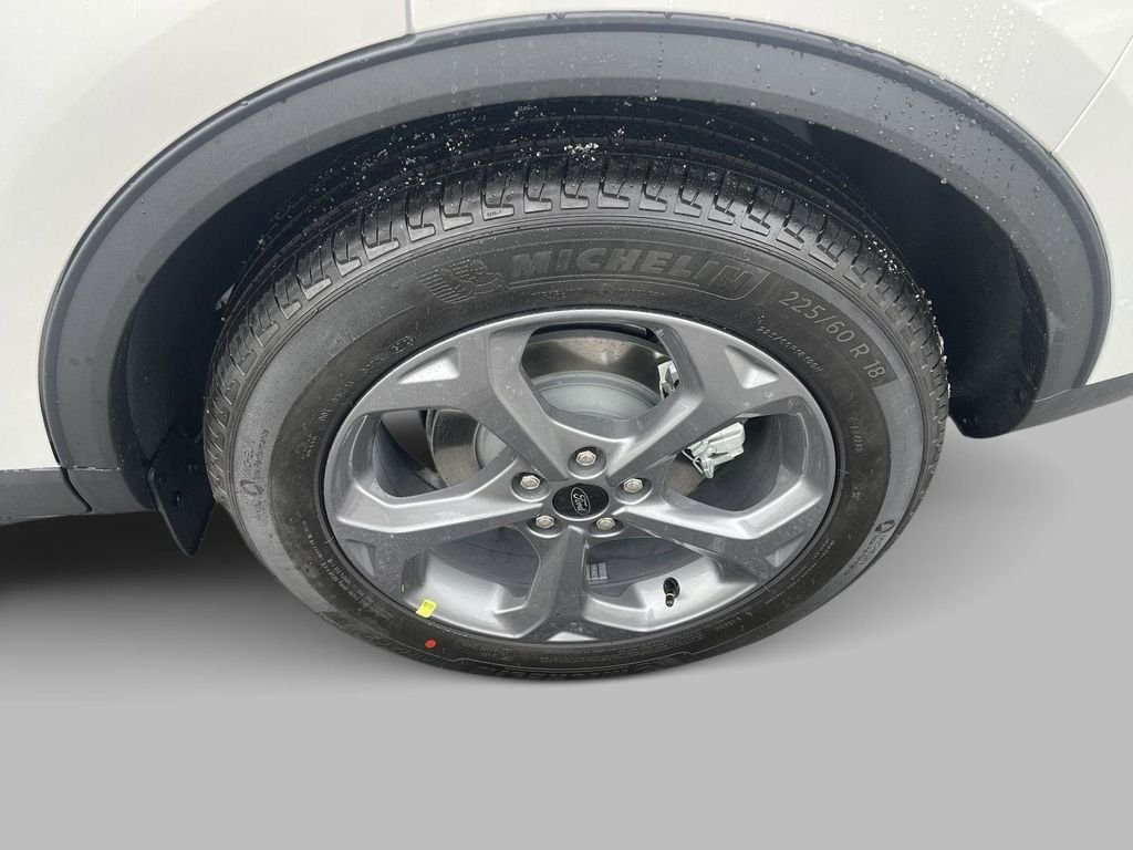 2026 Ford Escape ST-Line - Photo 6