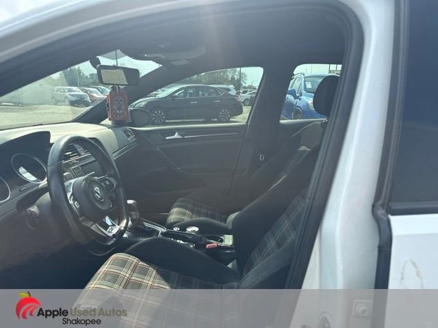 Used 2015 White Volkswagen 2.0T S image 7