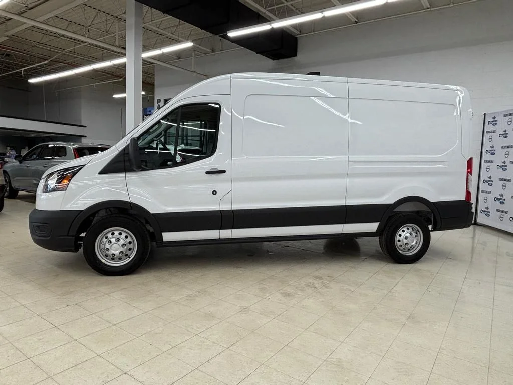 New 2026 Oxford White Ford Cargo Van image 4