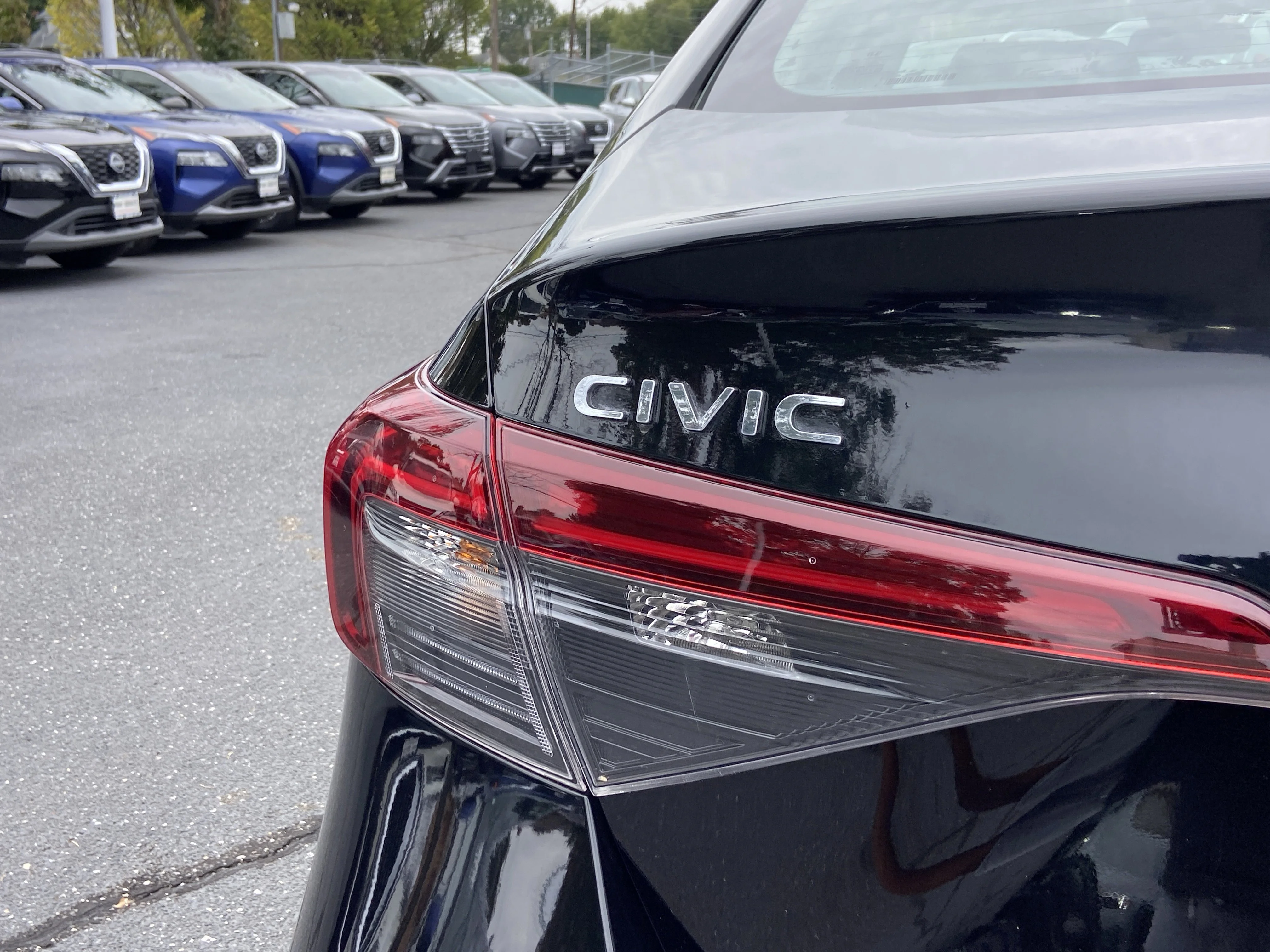 2025 Honda Civic LX - Photo 30