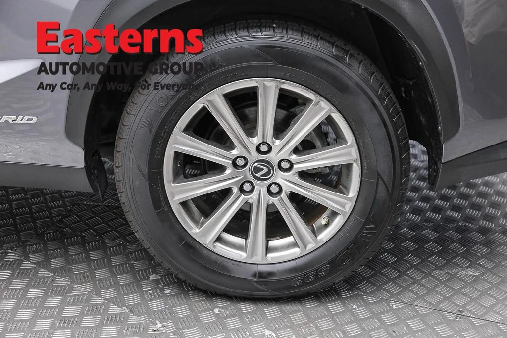 Used 2020 Gray Lexus 300h image 8