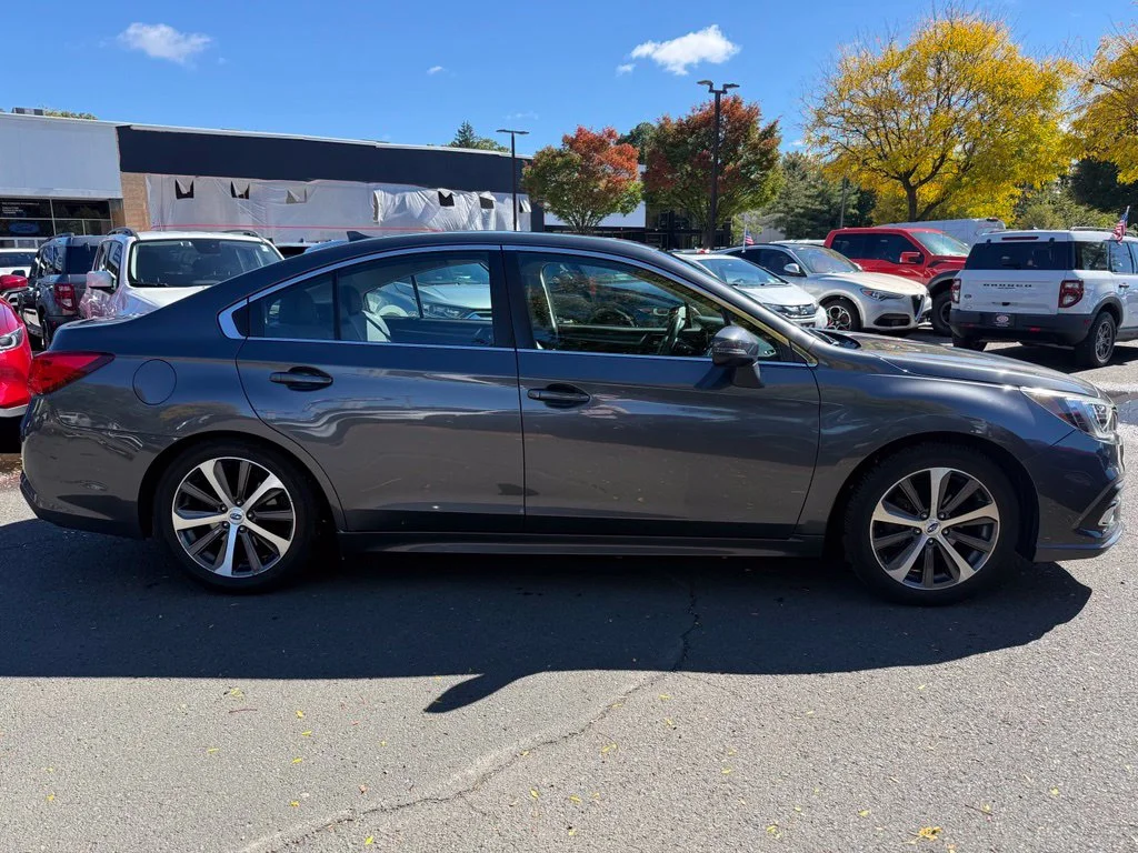 Used 2019 Magnetite Gray Metallic Subaru 2.5i image 5