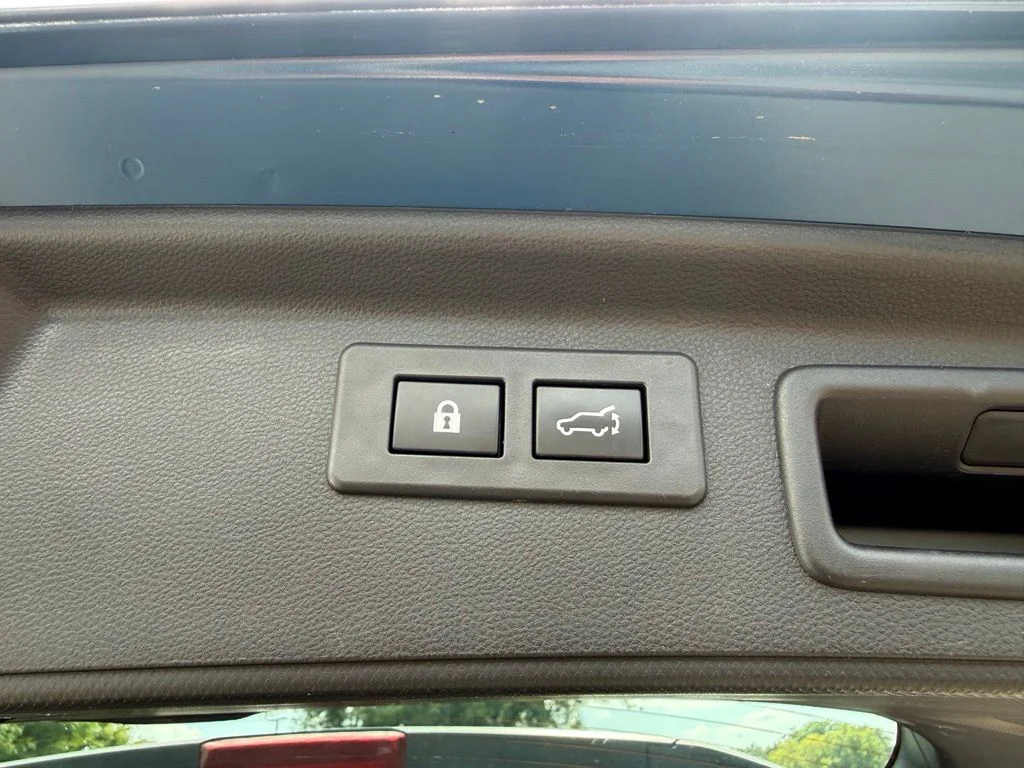 Used 2023 Geyser Blue Subaru Wilderness image 28