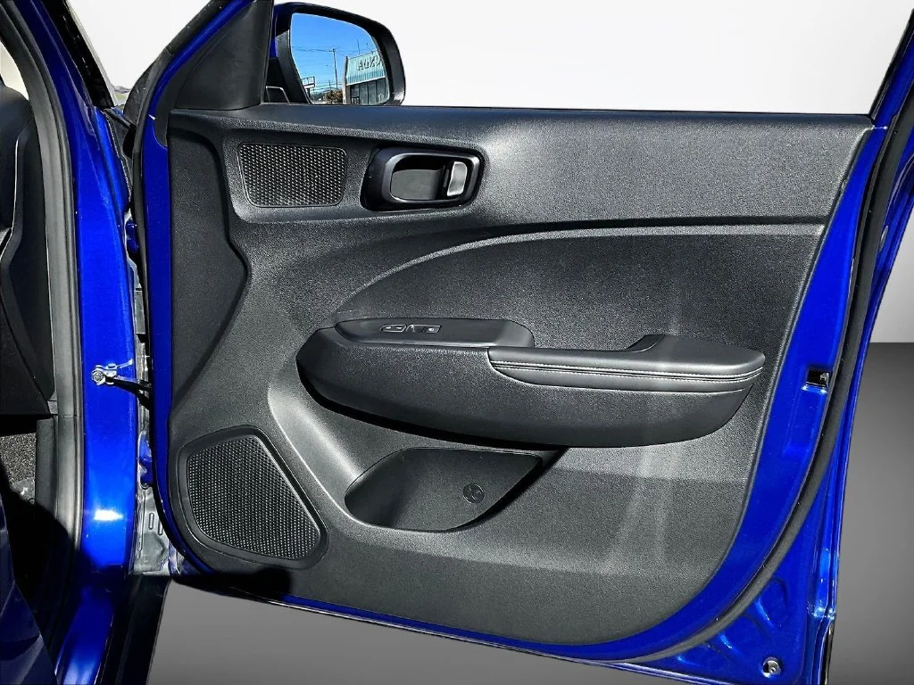 Used 2022 Blue Hyundai Limited image 29