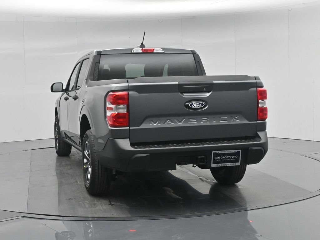 New 2026 Carbonized Gray Metallic Ford XLT image 26