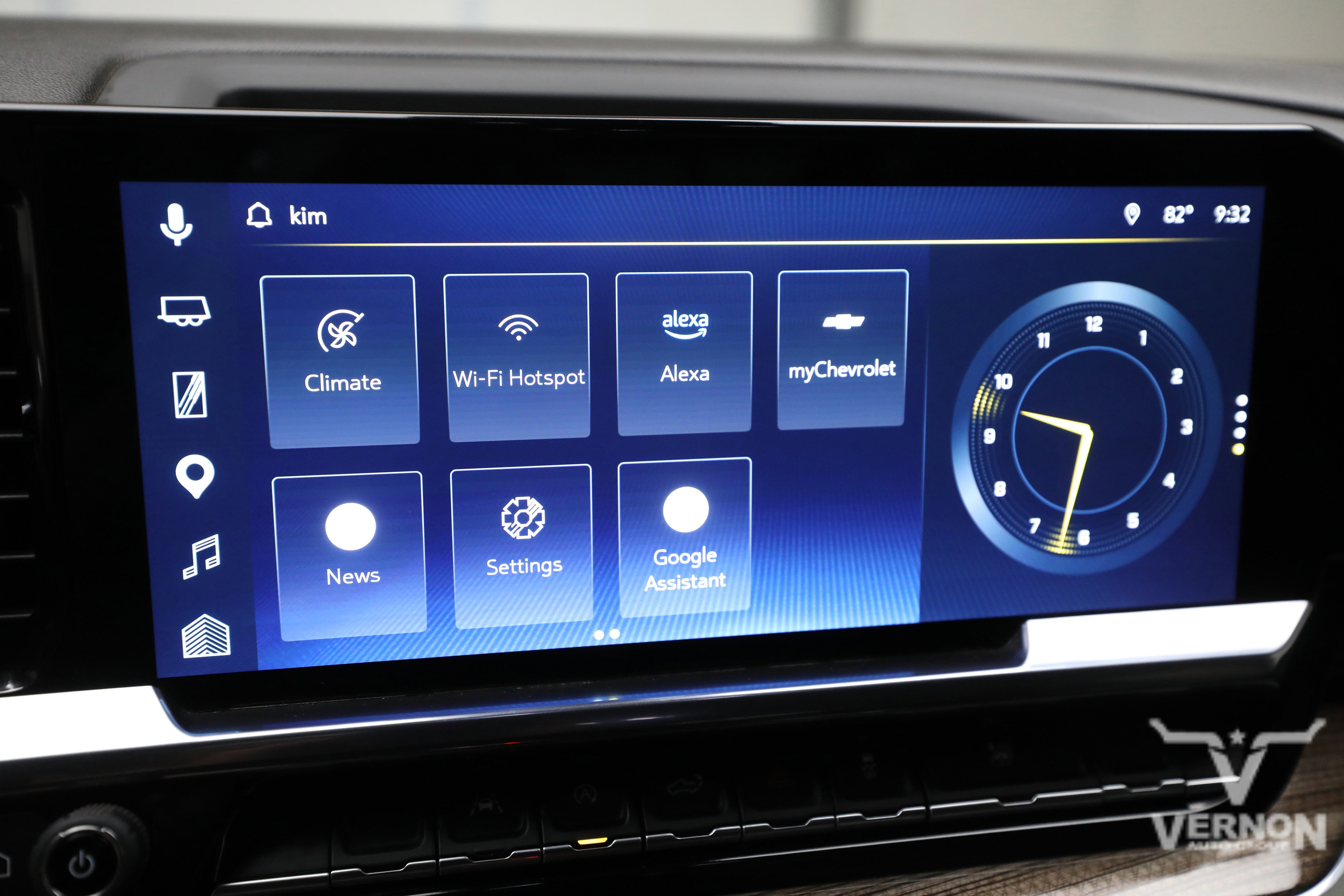 Used 2023 Black Chevrolet Y image 24