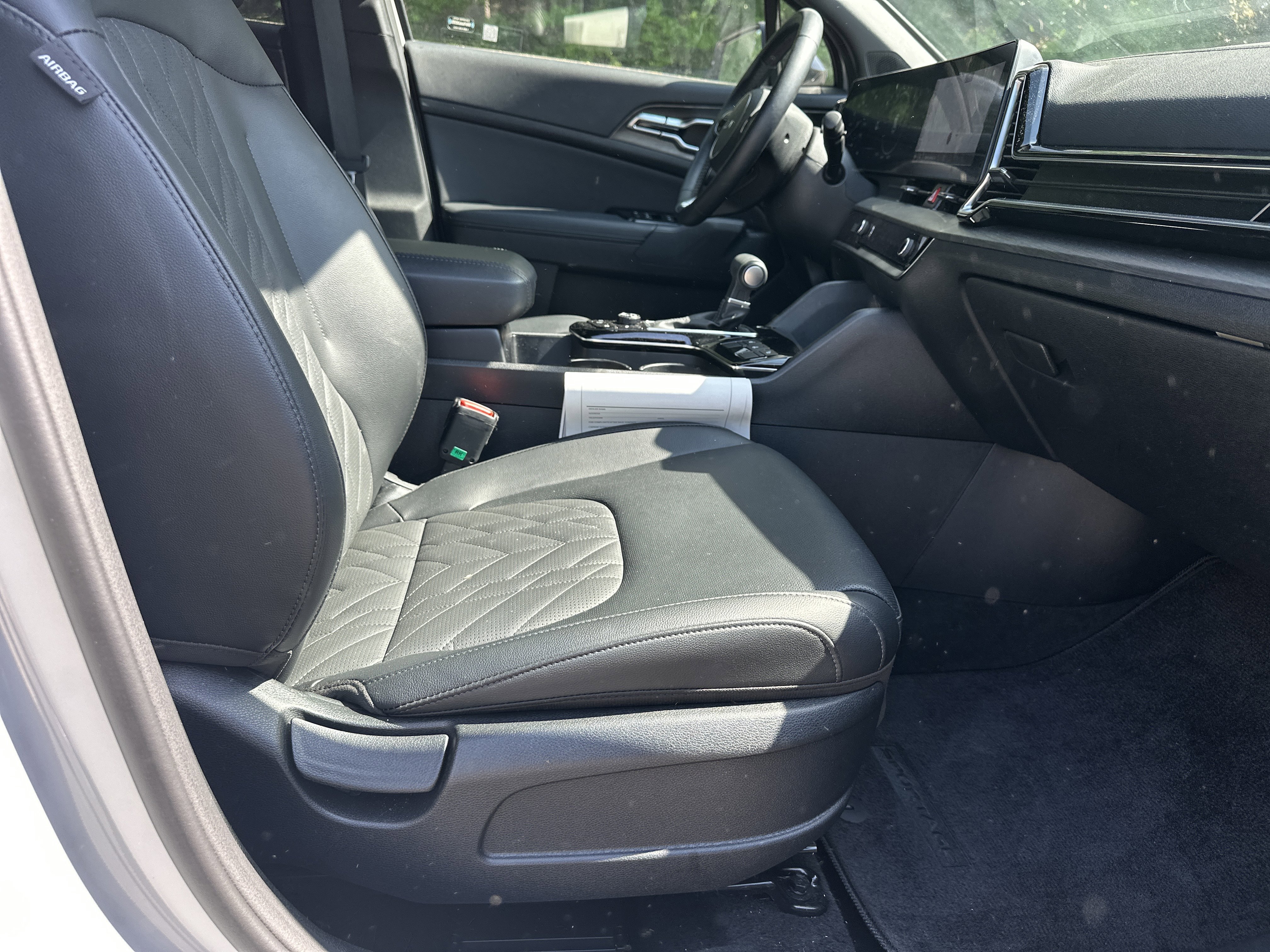 Used 2025 Wolf Gray/Ebony Black Roof Kia X-Pro image 16