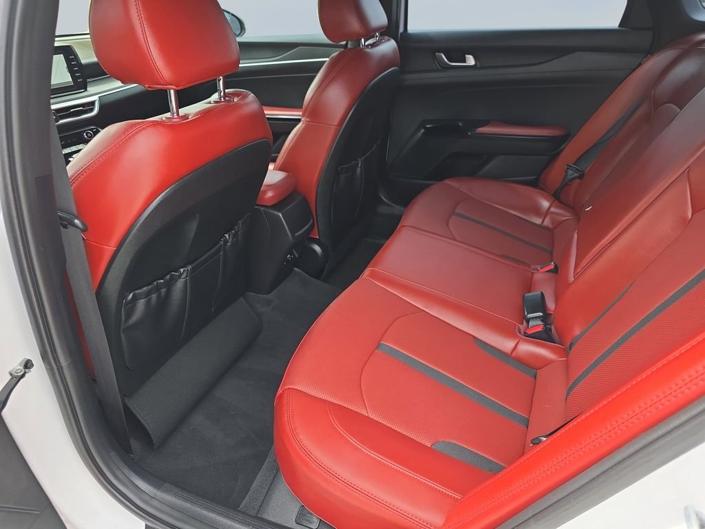 Used 2023 Glacial White Pearl Kia GT-Line image 19