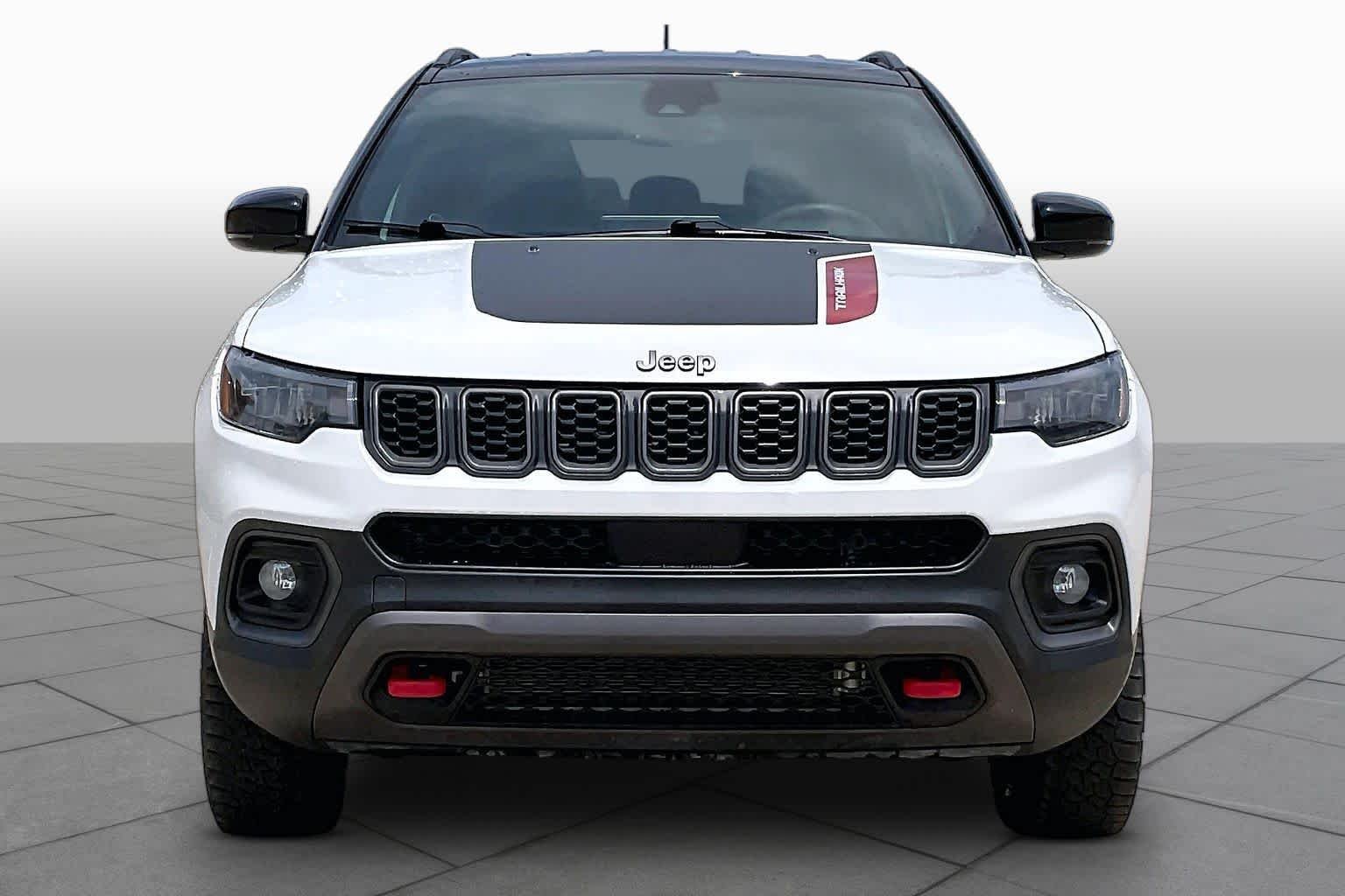 Used 2025 Bright White Clearcoat Jeep Trailhawk image 4