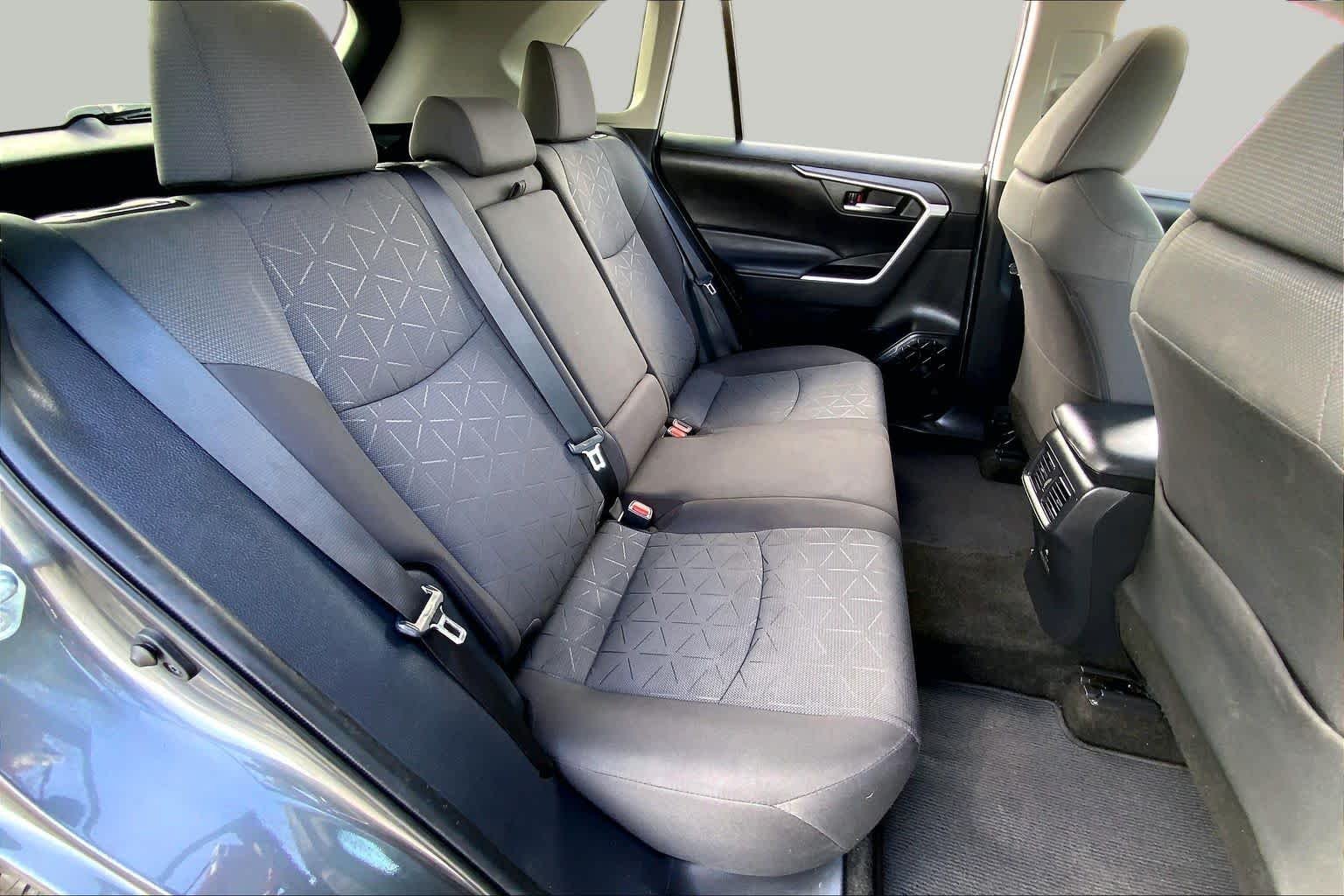 Used 2021 Magnetic Gray Metallic Toyota XLE Premium image 19