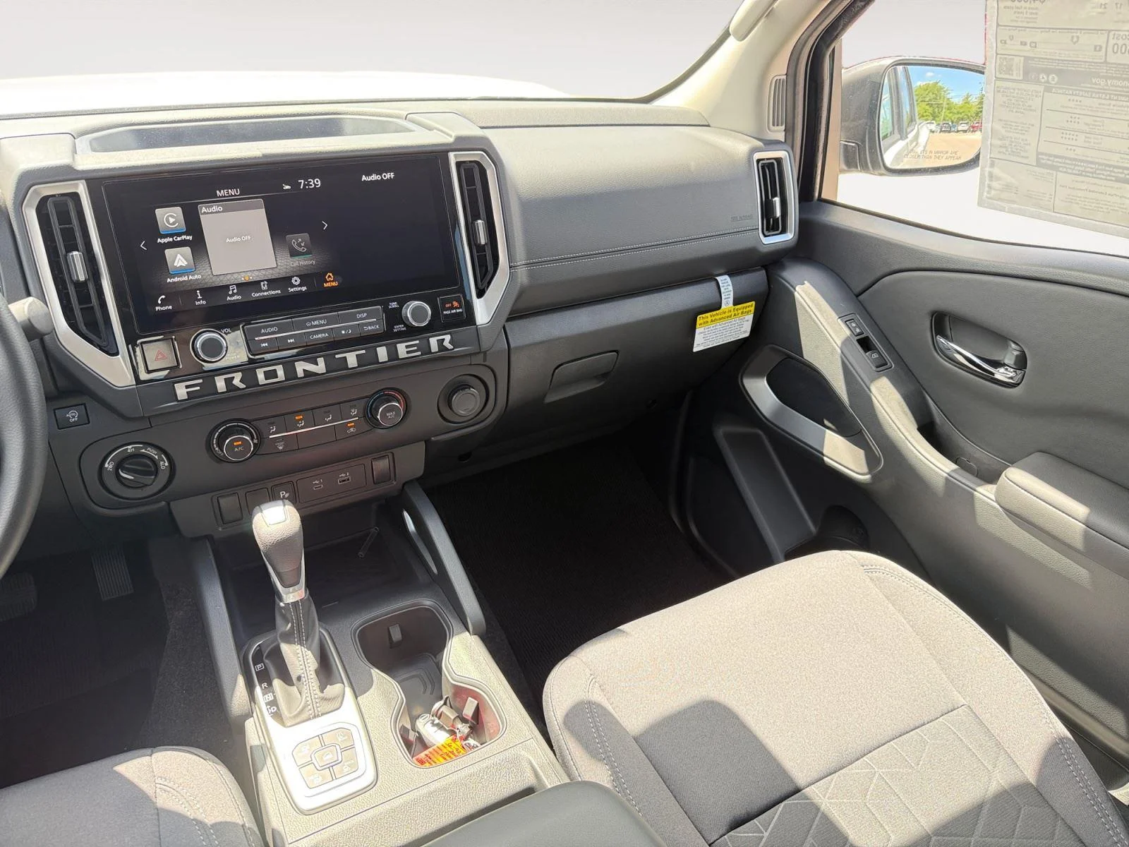 New 2026 GLACIER WHITE NISSAN CREW CAB 4X4 SV image 12