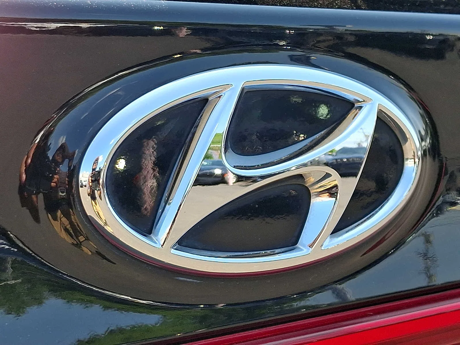 Used 2022 Twilight Black Hyundai Calligraphy image 31