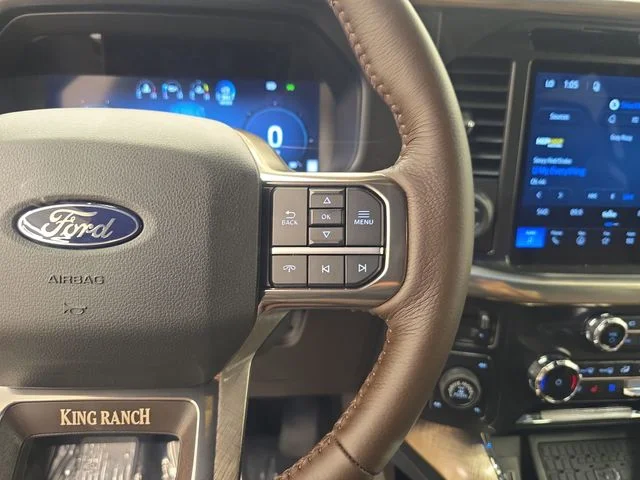 New 2026 Star White Metallic Tri-Coat Ford King Ranch® image 43