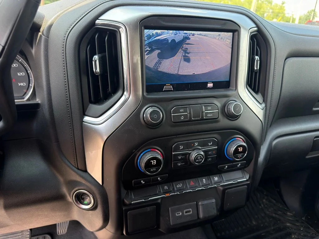 Used 2020 Blue Chevrolet LT image 13