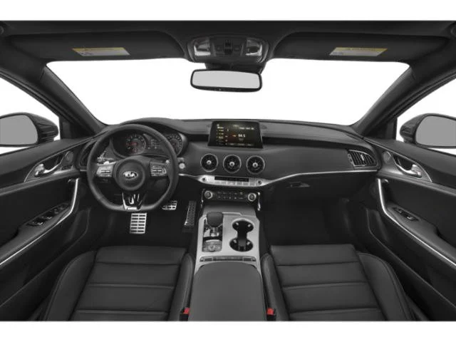 Used 2018 White Kia GT1 image 11