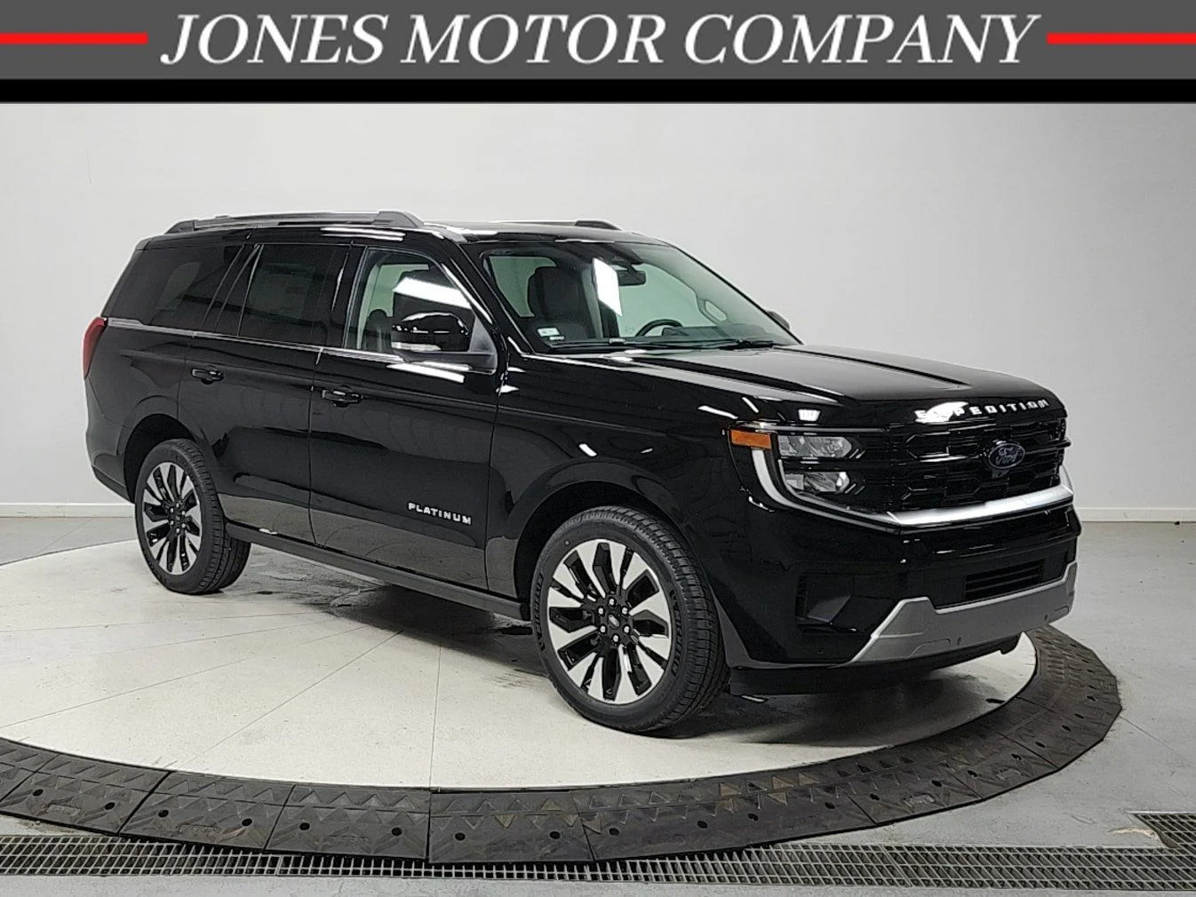 New 2026 Black Ford Platinum image 1
