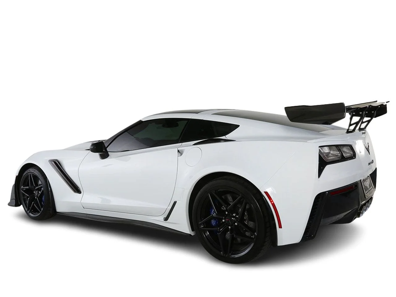 Used 2019 White Chevrolet ZR1 image 14
