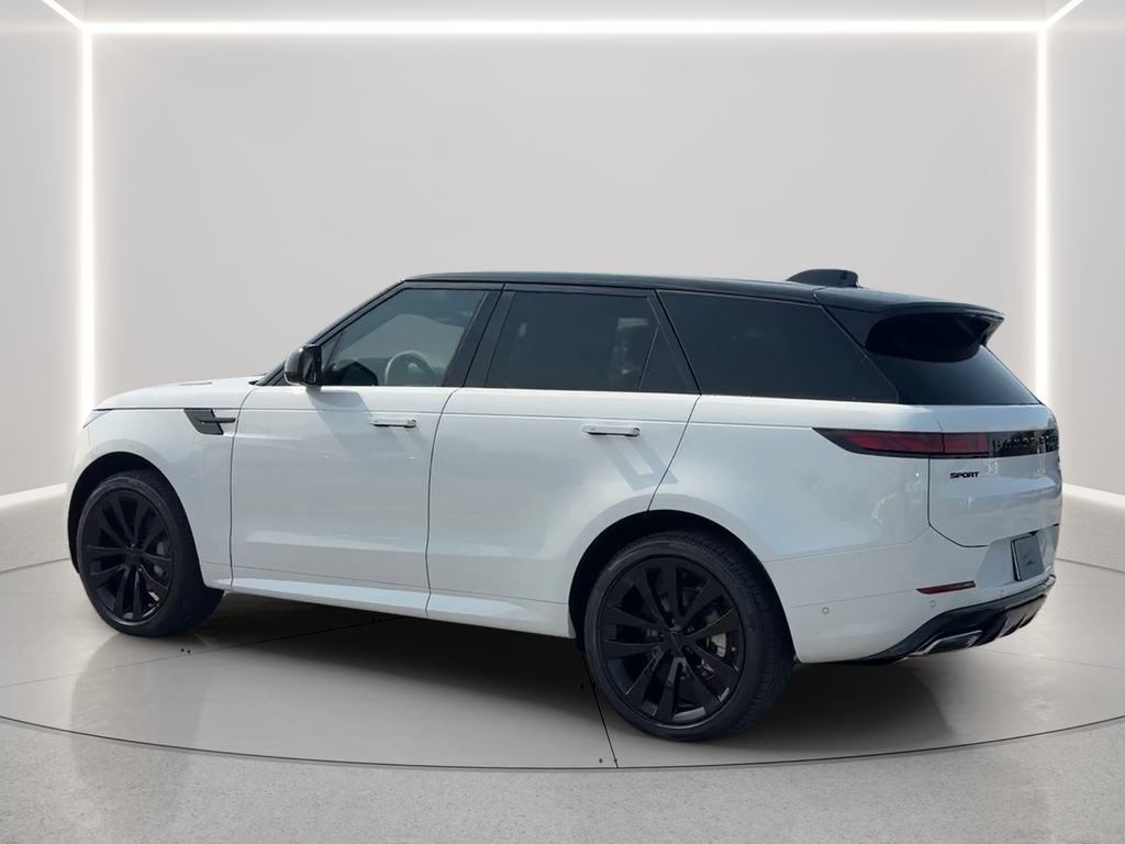 New 2026 Fuji White Land Rover Dynamic SE image 7