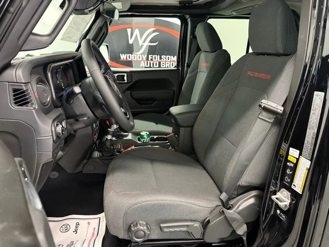 New 2026 Black Clear-Coat Exterior Paint Jeep Rubicon image 9