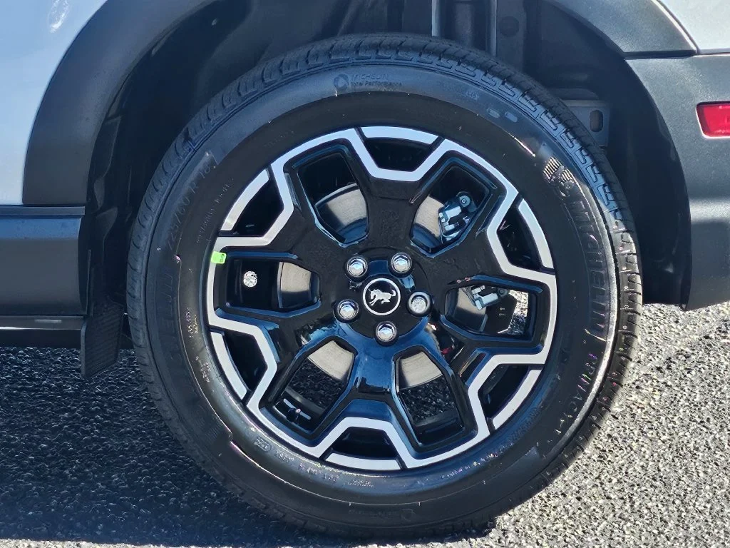 New 2026 White Ford Outer Banks image 17