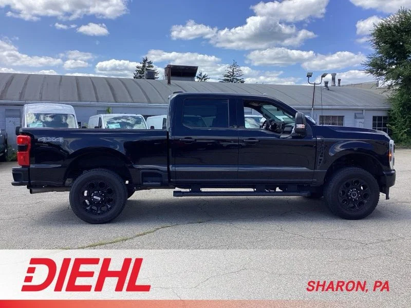 2024 Ford F-350 Super Duty XLT - Photo 8