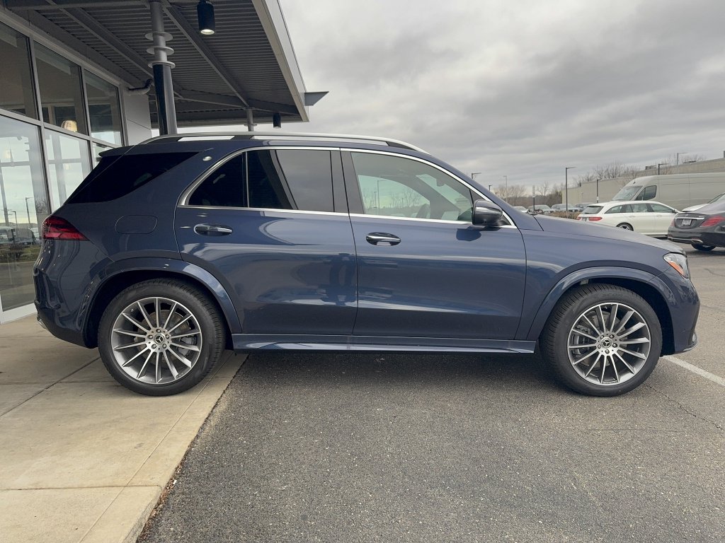 New 2026 Twilight Blue Metallic Mercedes-Benz GLE 350 4MATIC® image 4