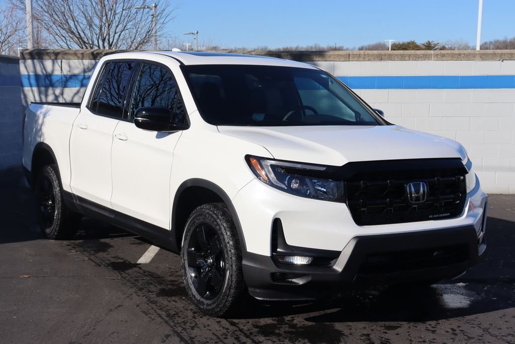 New 2026 Platinum White Pearl Honda Black Edition image 7