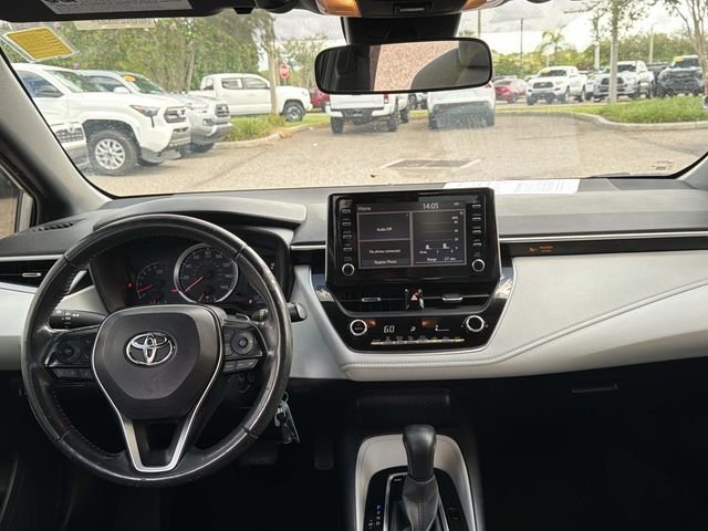 Used 2020 Silver Toyota SE image 14