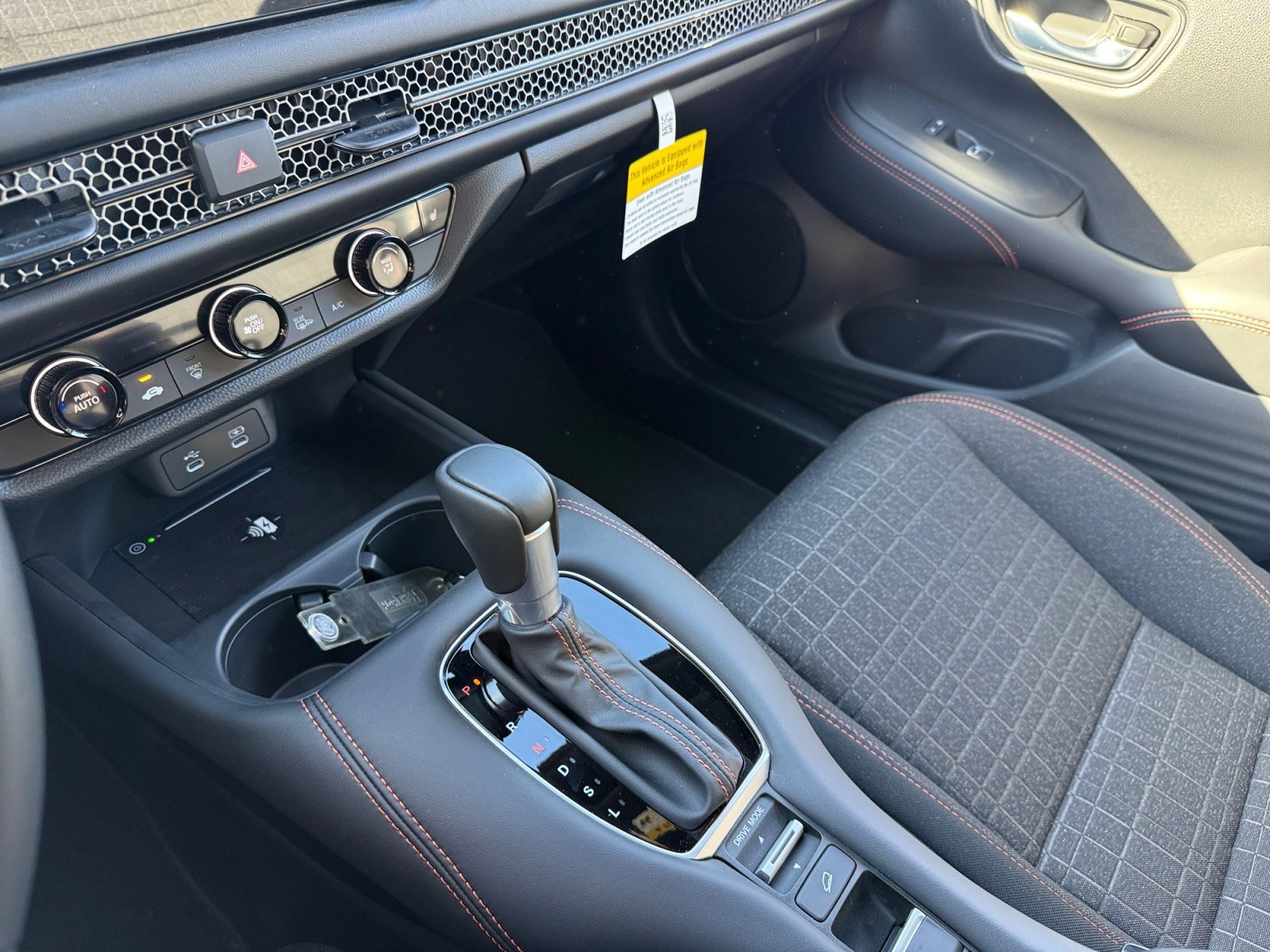 2026 Honda HR-V Sport - Photo 13