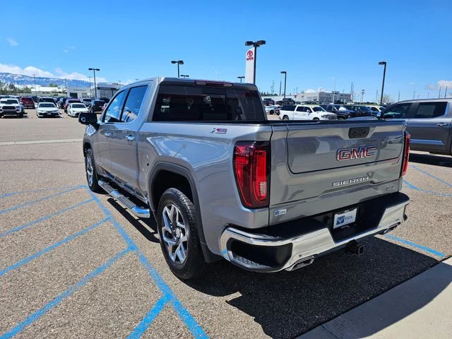 Used 2024 Sterling Metallic GMC SLT image 9
