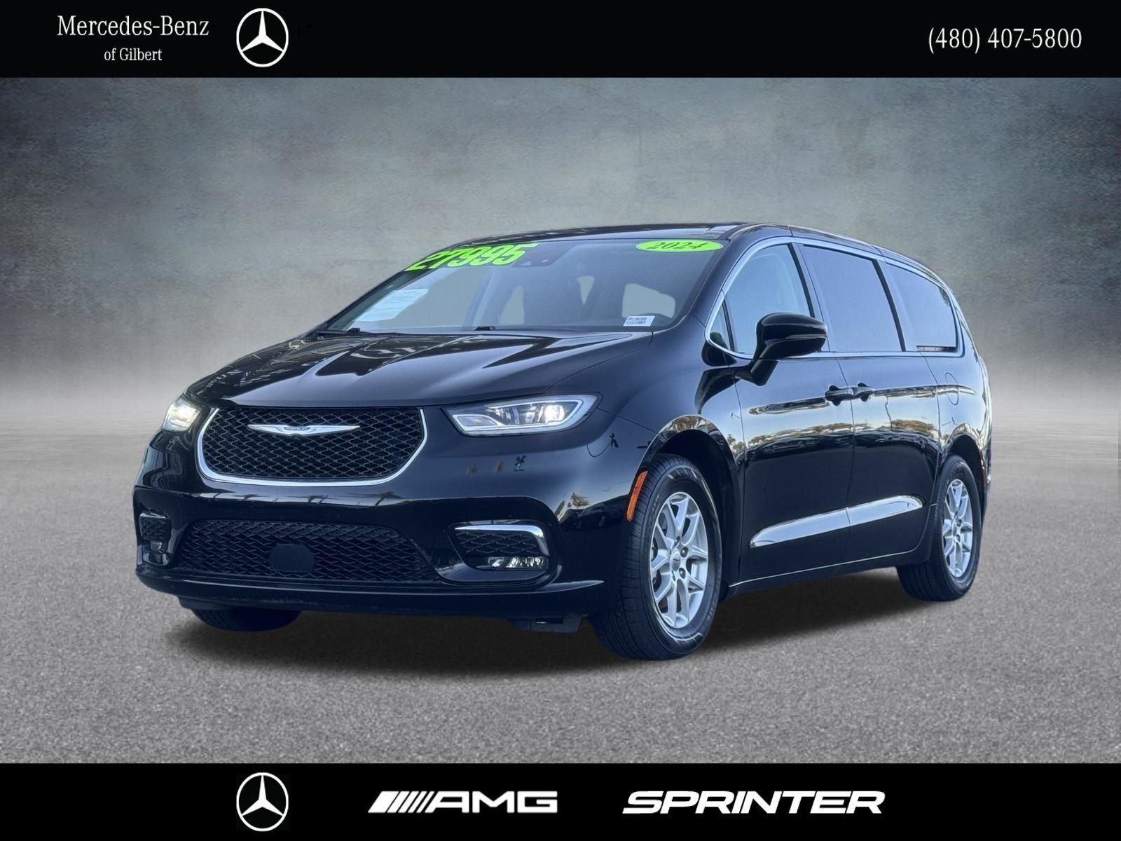 2024 Chrysler Pacifica Touring L's photo