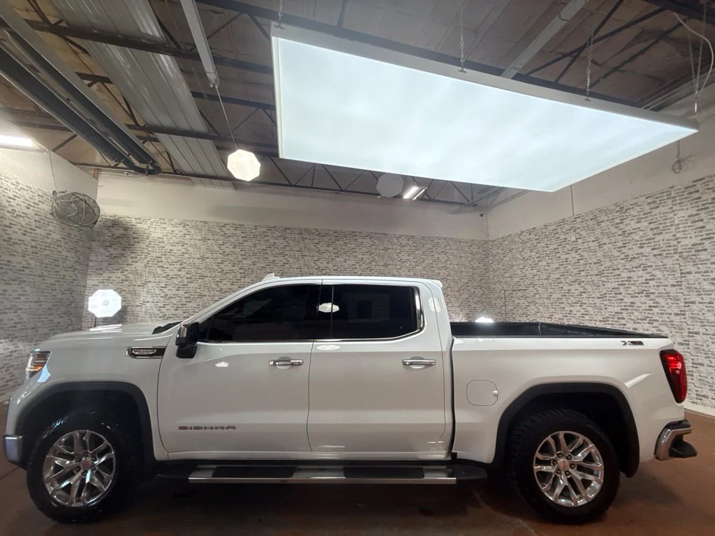 Used 2022 Summit White GMC SLT image 4