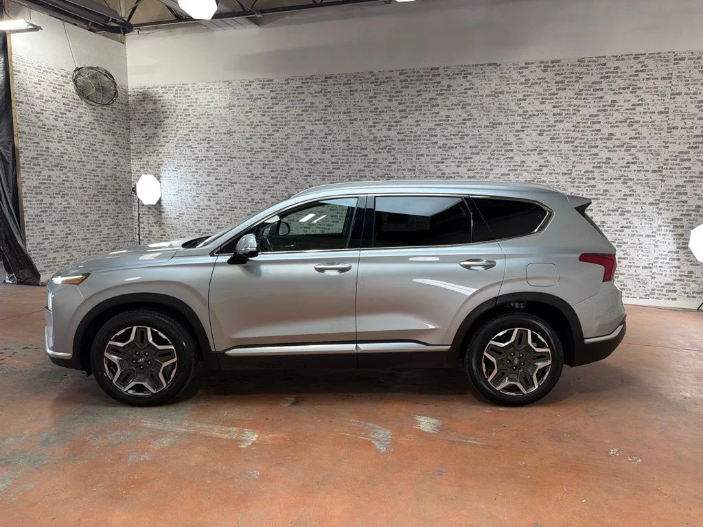 Used 2023 Shimmering Silver Hyundai Limited image 4