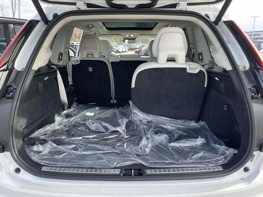 2026 Volvo XC90 Ultra - Photo 30