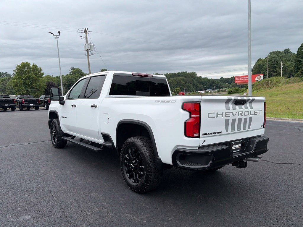 2026 Chevrolet Silverado 2500 HD LT - Photo 6