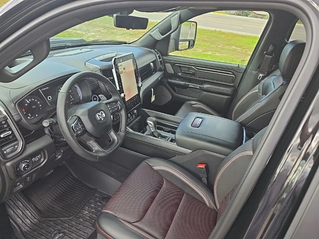 2025 RAM 1500 Rebel - Photo 10