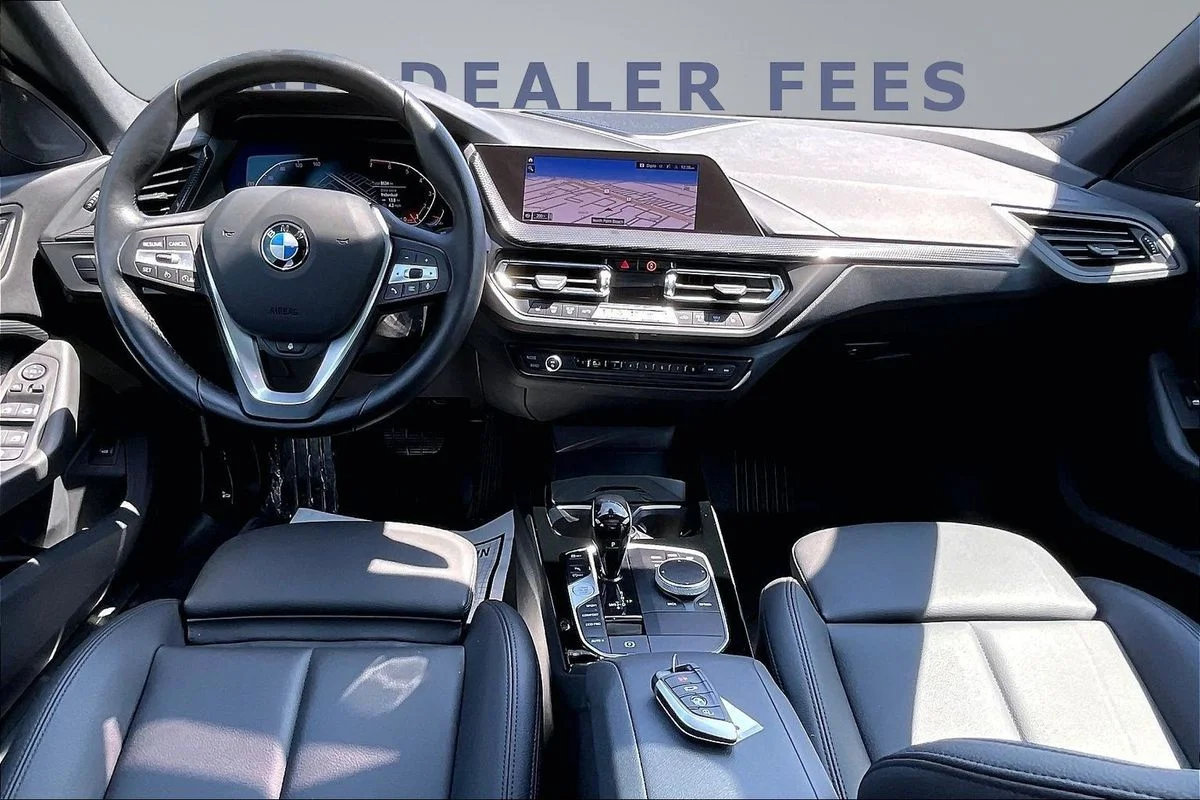 Used 2024  BMW xDrive image 7