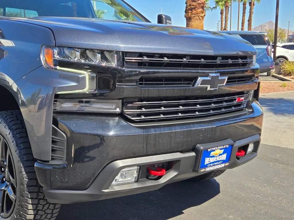 Used 2022 SHADOW GRAY METALLIC Chevrolet LT Trail Boss image 8