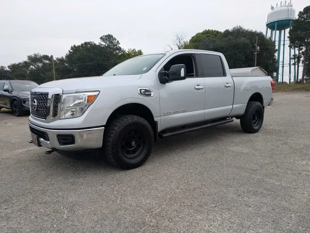 Used 2017 Silver Nissan SV image 8