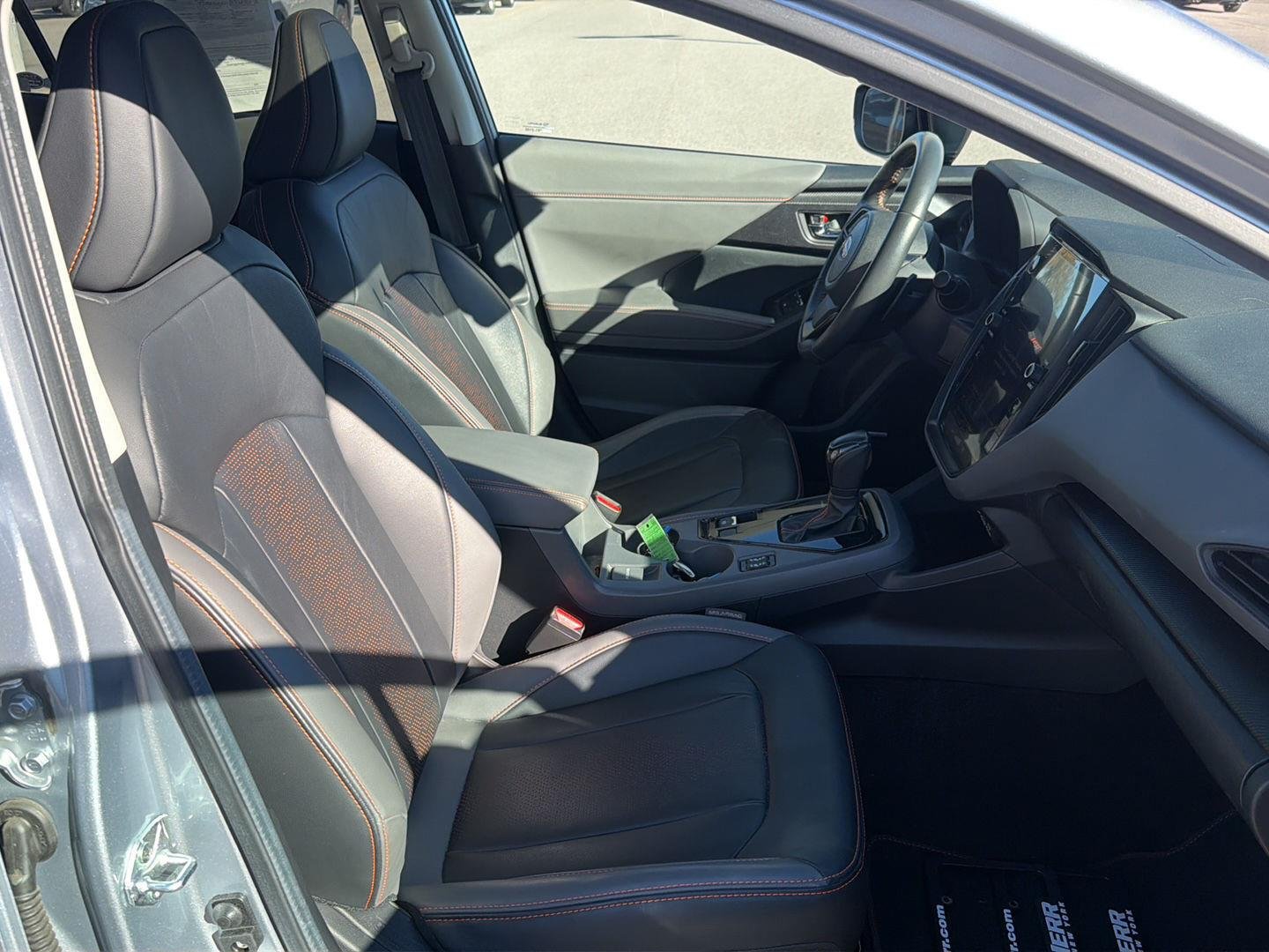 Used 2024 Ice Silver Metallic Subaru Limited image 18
