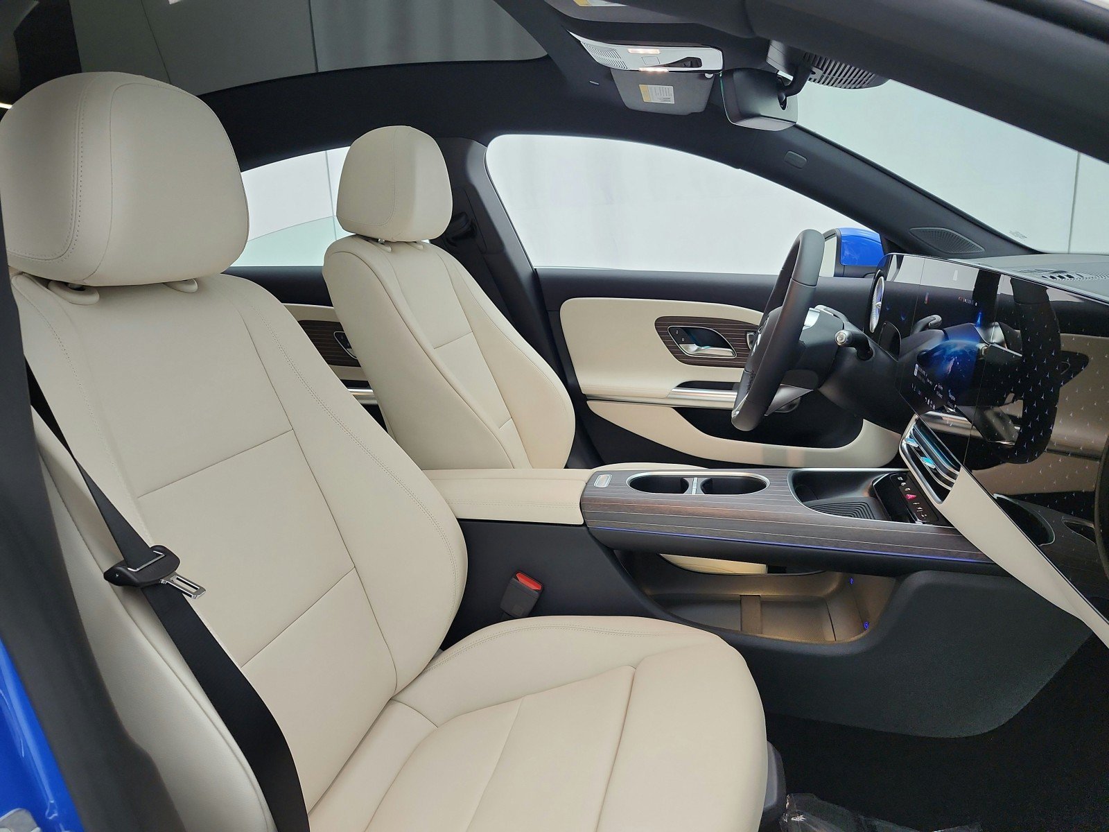 New 2027 Sky Blue Metallic Mercedes-Benz CLA 350 Electric image 36