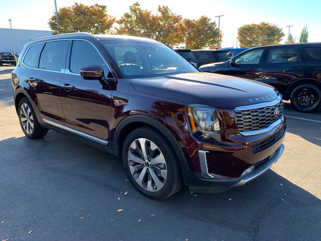 Used 2020 Purple Kia SX image 5